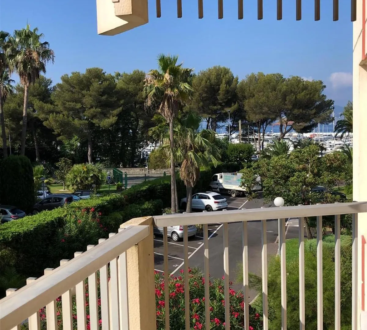 公寓 Appartement -Piscine- Proche Bord De Mer Et Centre Saint-Raphaël